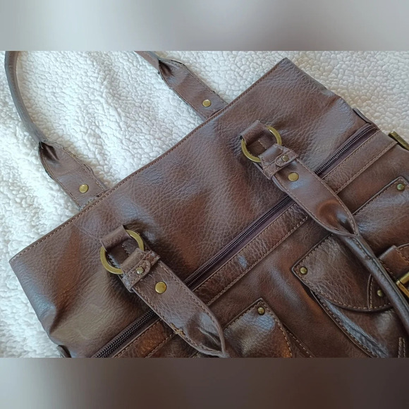 🍒 Liz Claiborne Leather Saddle Satchel Bag Purse - Picture 7 of 8